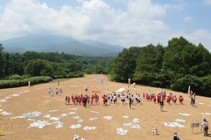 遺跡展望台からの眺め（2019年、すそのよさこい披露）