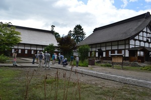 歴史体感ツアー開催風景〔史跡津軽氏城跡弘前城跡長勝寺構（長勝寺）〕