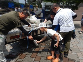 R7給水車
