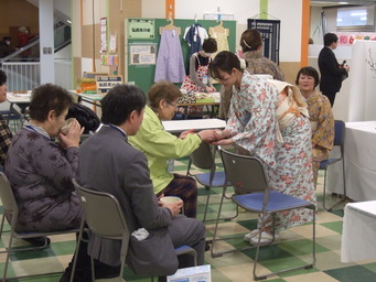 体験コーナーの様子３