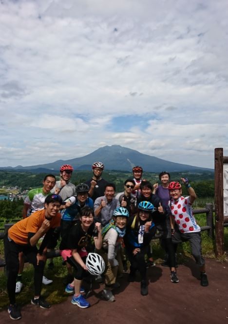 羽根山農村公園から岩木山